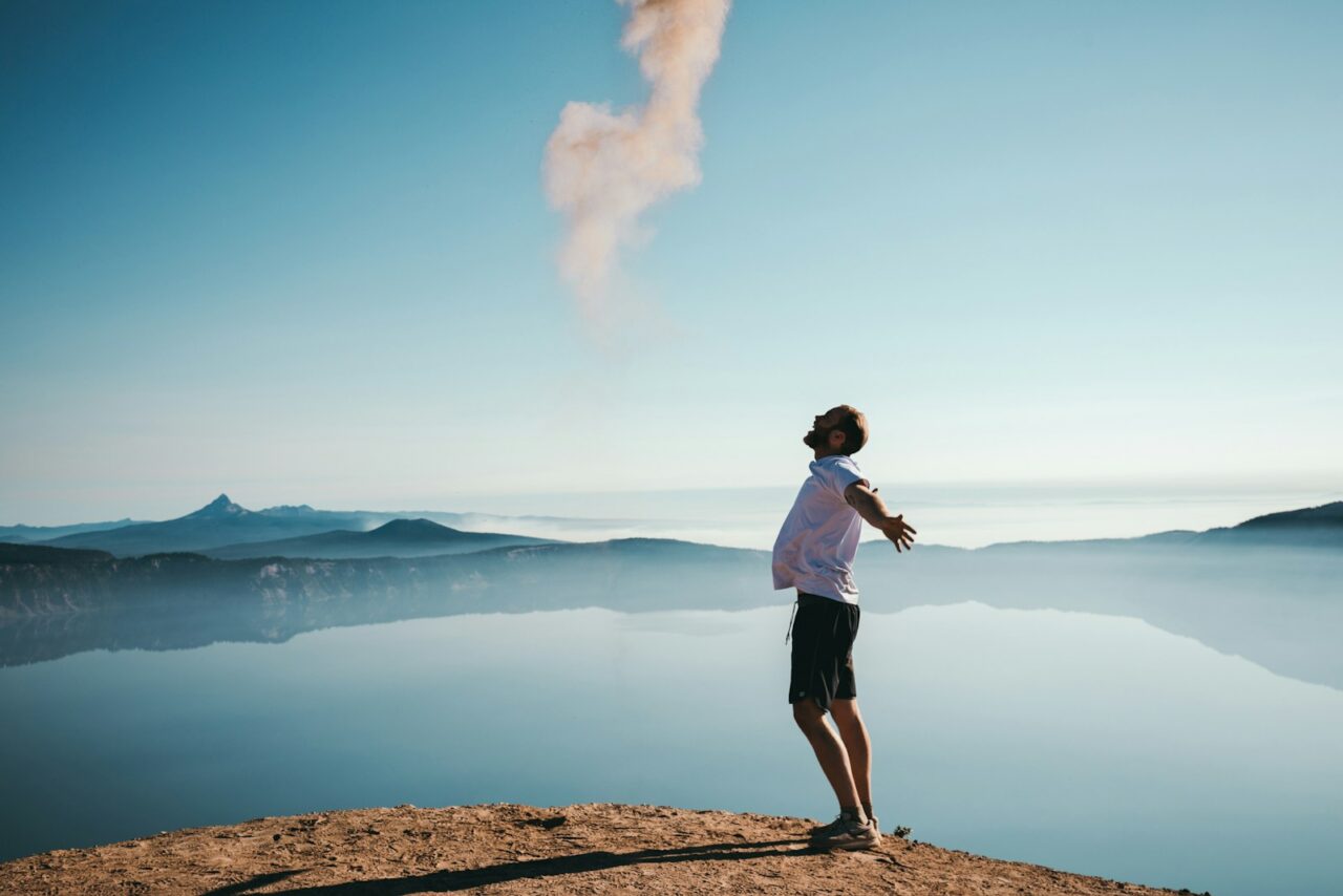 【オキシトシン】「信頼ホルモン」オキシトシンとは？その驚くべき効果と分泌を促す方法【とろLab用語集】