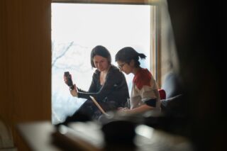 口下手でも大丈夫。「相手が勝手に話し出す」傾聴の科学と3つのスイッチ
