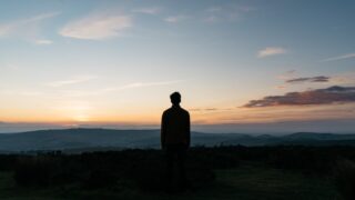 なぜ、あなたの“自分らしさ”は、誰にも響かないのか？一生「何者にもなれない人」の残酷な共通点